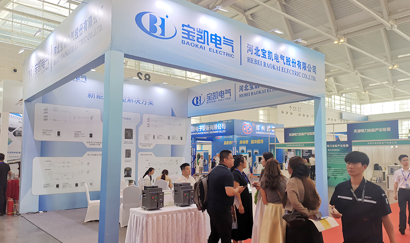 暴击行业天花板！jinnianhui今年会电气硬核技术亮相天津清洁能源展，引央视记者及能源产业巨头现场“挖宝”